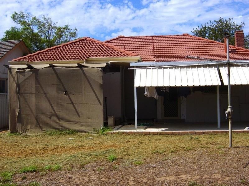 16 Cassia Street, Geraldton WA 6530