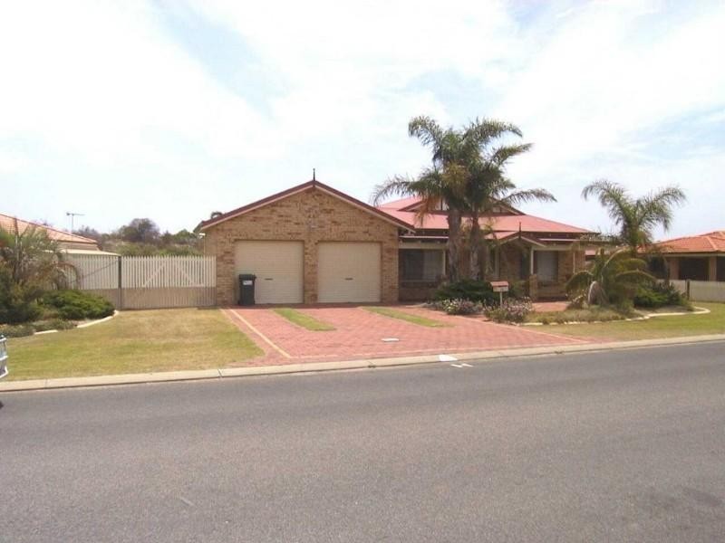 20 Hillview Drive, Drummond Cove WA 6532