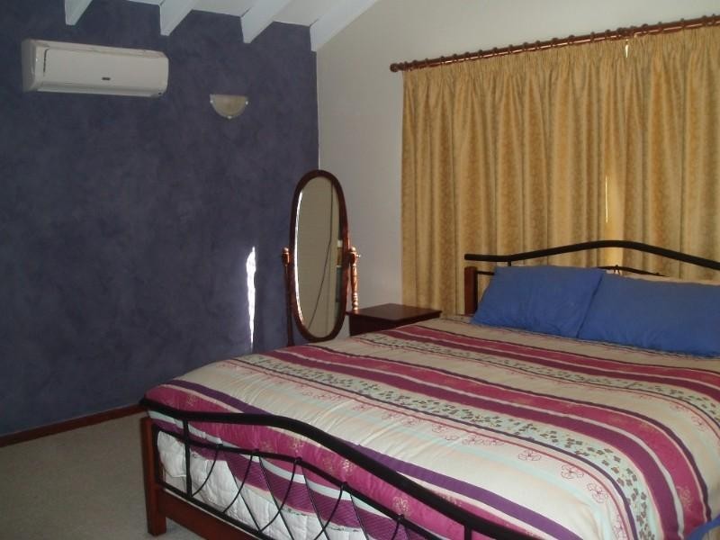 8 Cowrie Street, Sunset Beach WA 6530