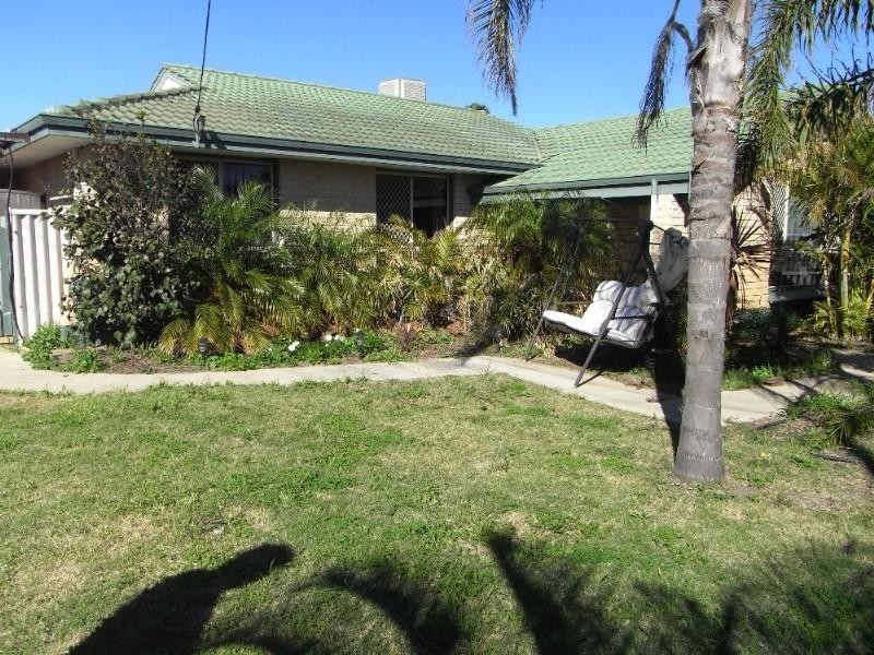 8 Cowrie Street, Sunset Beach WA 6530