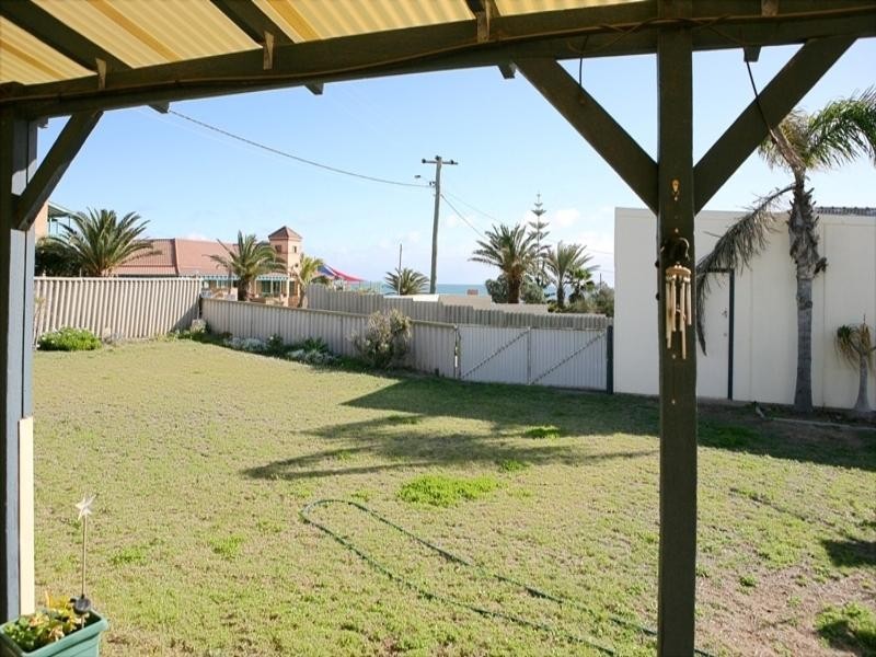 1,2,3/8 Broadhead Avenue, Tarcoola Beach WA 6530