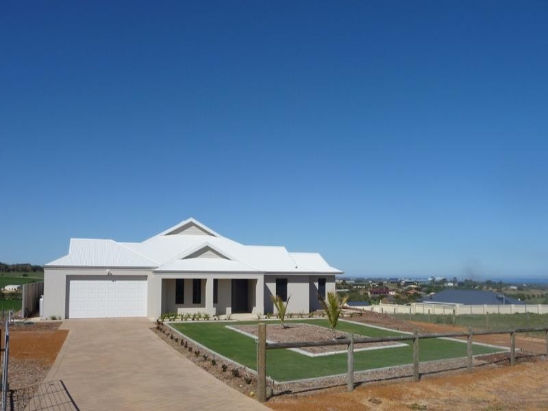 5 Parmelia Boulevard, White Peak WA 6532