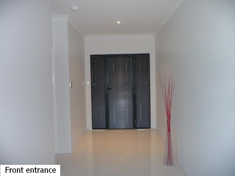 5 Parmelia Boulevard, White Peak WA 6532