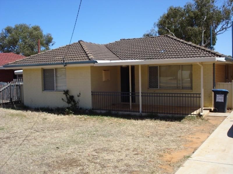 5 Broome Street, Geraldton WA 6530