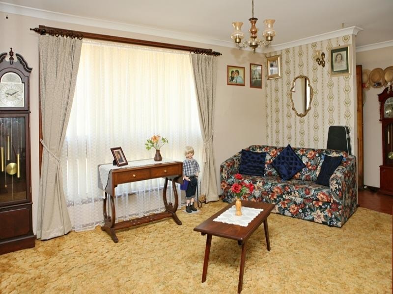 227 First Street, Wonthella WA 6530