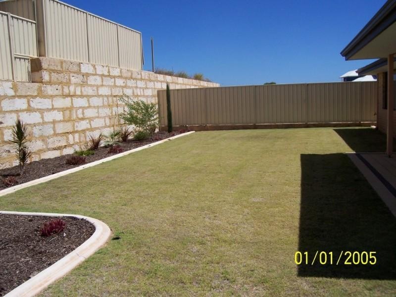 13 Crusader Heights, Wandina WA 6530