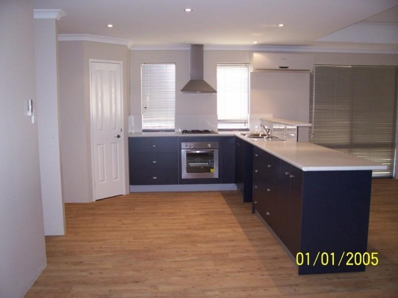 13 Crusader Heights, Wandina WA 6530