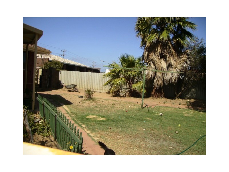 69 Assen Street, Utakarra WA 6530