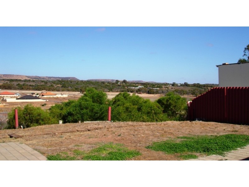 52 Hillview Drive, Drummond Cove WA 6532