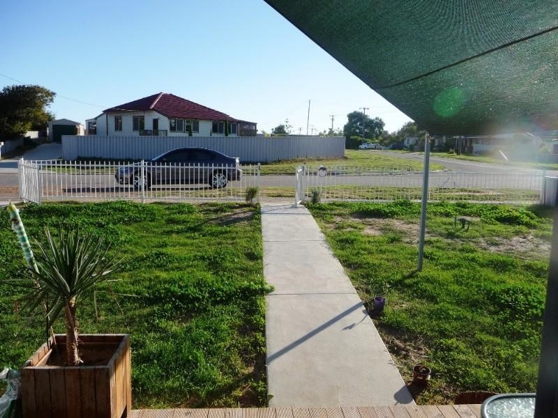 222 Evans Street, Beachlands WA 6530