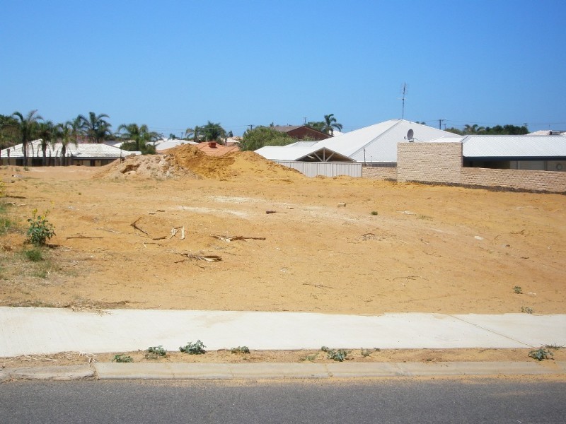 16 Sander Street, Tarcoola Beach WA 6530