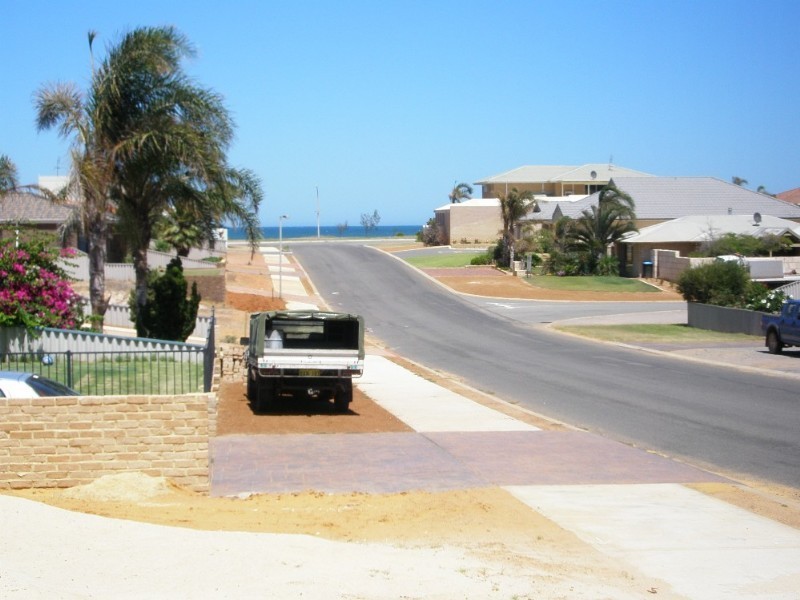 16 Sander Street, Tarcoola Beach WA 6530