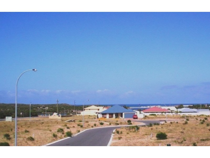 35 Hampshire Drive, Cape Burney WA 6532