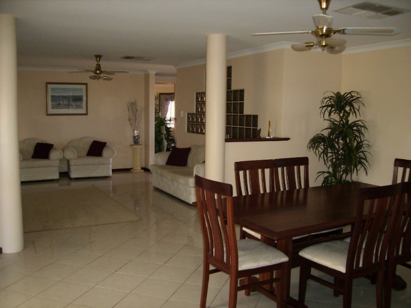 5 Pinner Place, Tarcoola Beach WA 6530