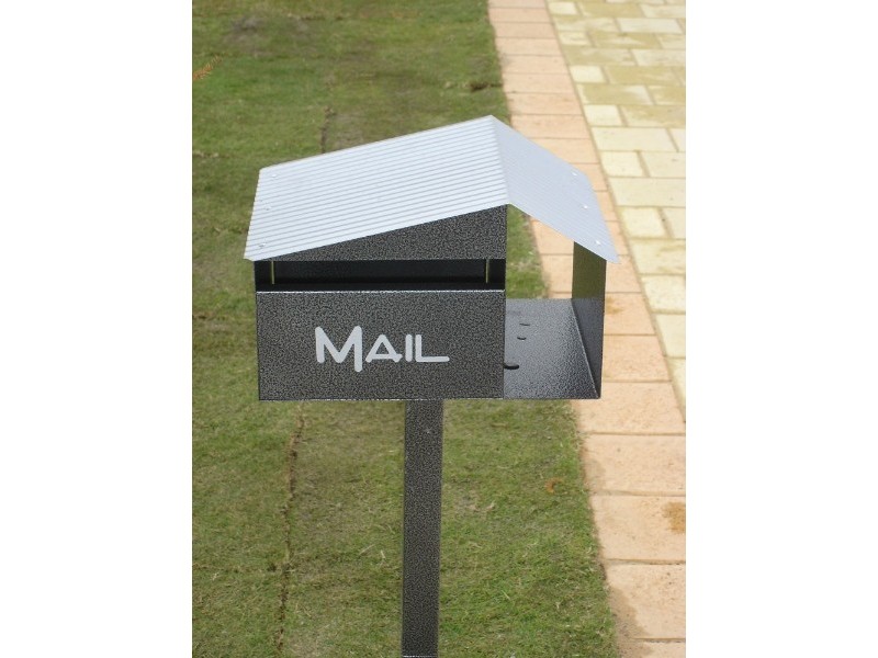 33 Neptune Crescent, Drummond Cove WA 6532