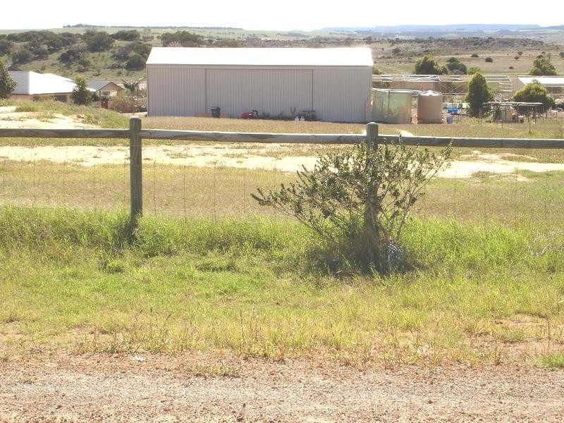 81 Eliza Shaw Drive, White Peak WA 6532