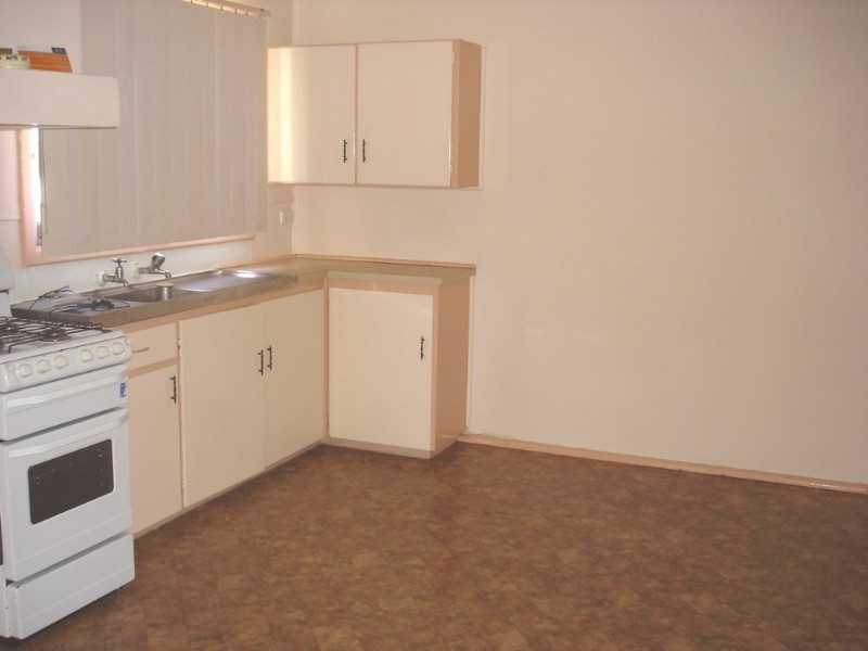 37 Diosma Street, Rangeway WA 6530