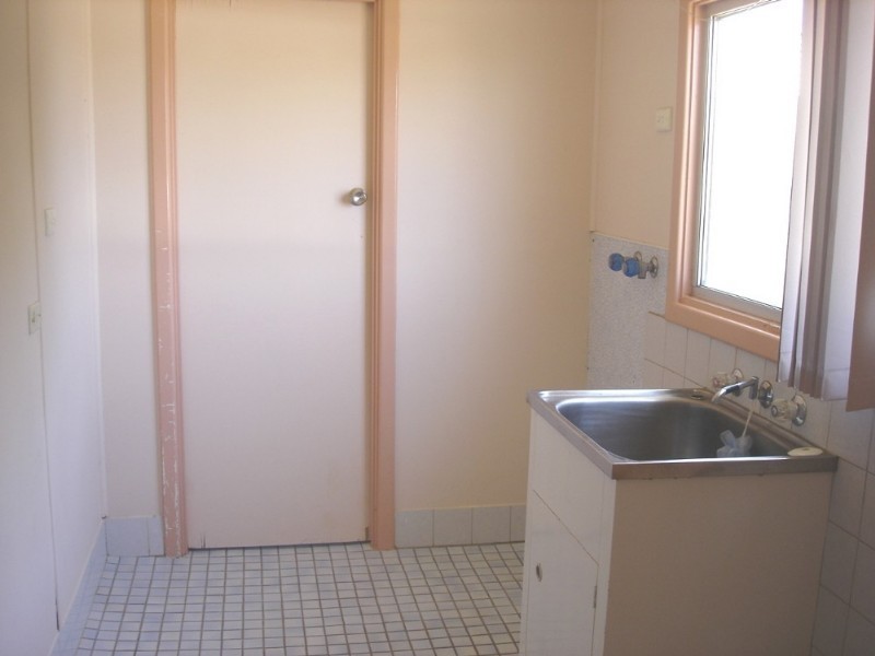 37 Diosma Street, Rangeway WA 6530