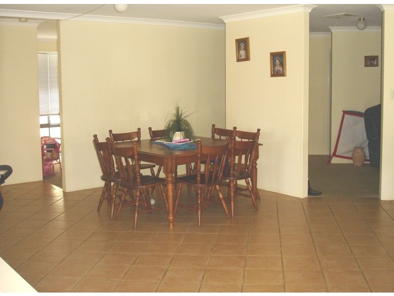 18 Reg Percy Street, Wandina WA 6530