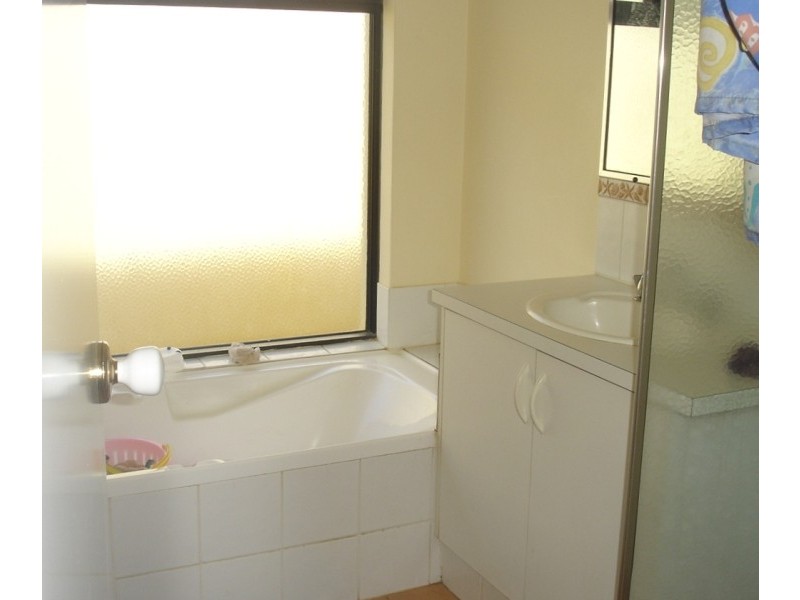 18 Reg Percy Street, Wandina WA 6530