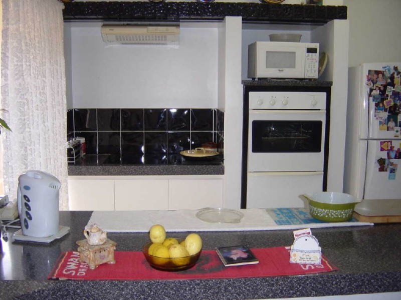 7 Hillview Street, Drummond Cove WA 6532