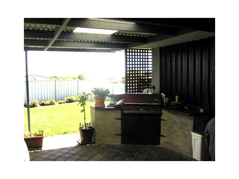 4 Nautical Lookout, Drummond Cove WA 6532