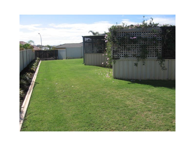 4 Nautical Lookout, Drummond Cove WA 6532