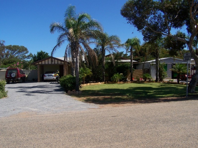 1 Logue Court, Walkaway WA 6528