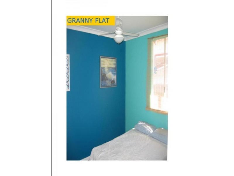 70 Hillview Drive, Drummond Cove WA 6532