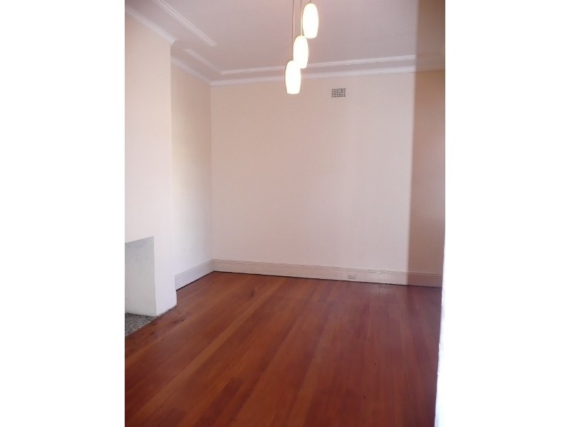 33 Avona Avenue, Glebe NSW 2037