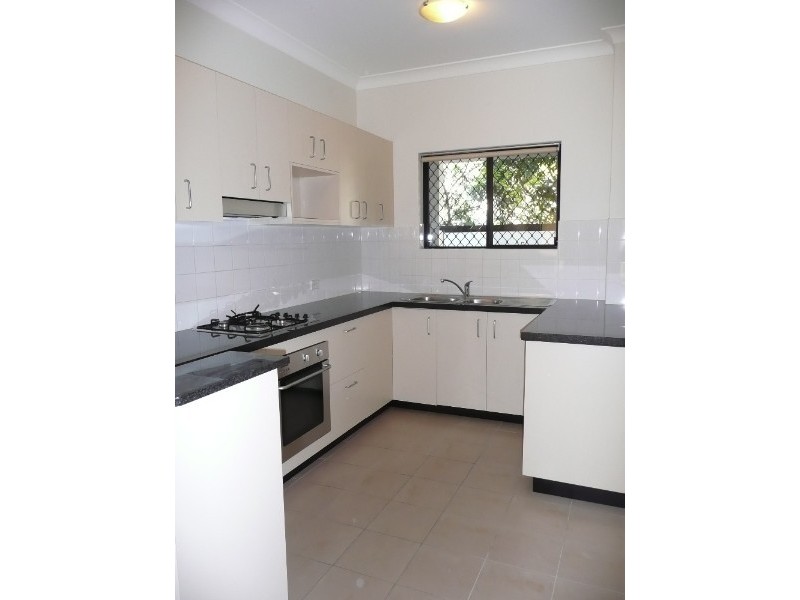 2/211a Wigram Road, Glebe NSW 2037