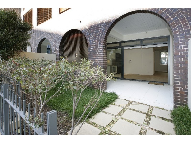 2/20 Pyrmont Bridge Road, Camperdown NSW 2050