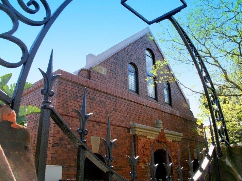 19 Toxteth Road, Glebe NSW 2037