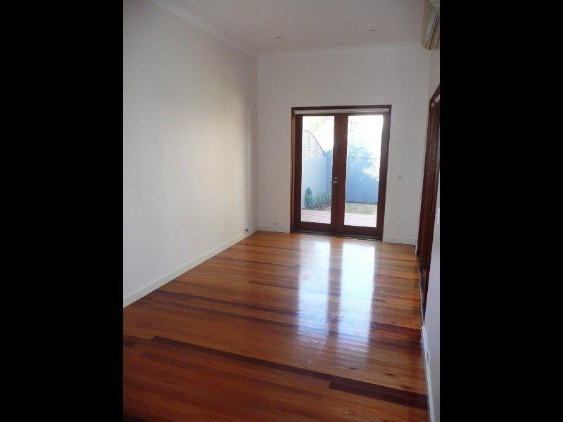 15A Darghan Street, Glebe NSW 2037