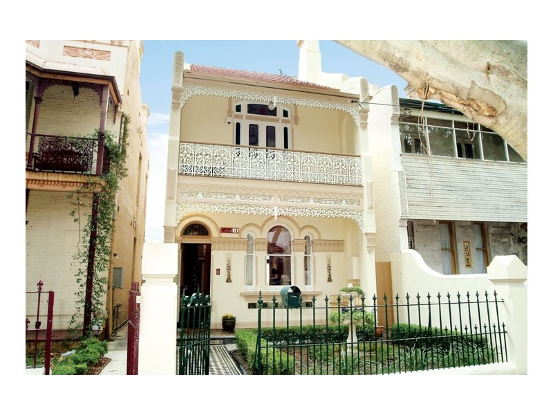 8 Arcadia Road, Glebe NSW 2037