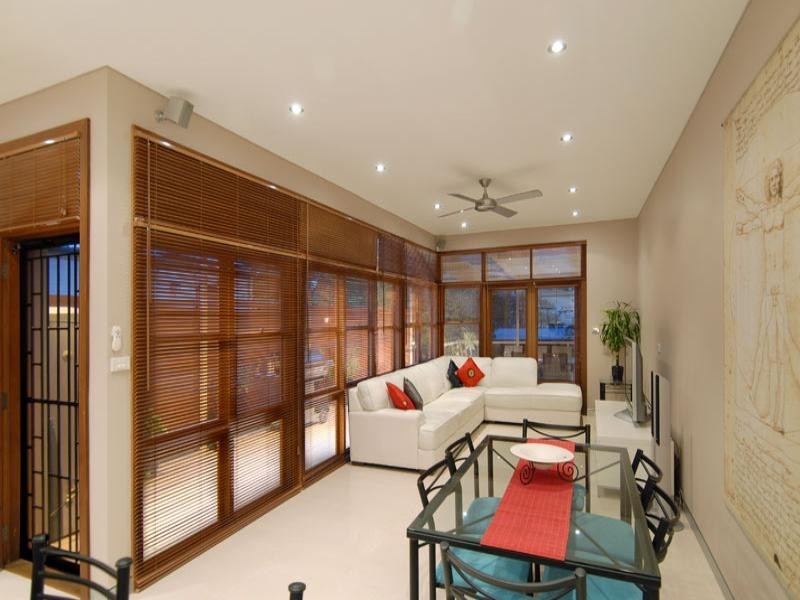 49a Derwent Street, Glebe NSW 2037