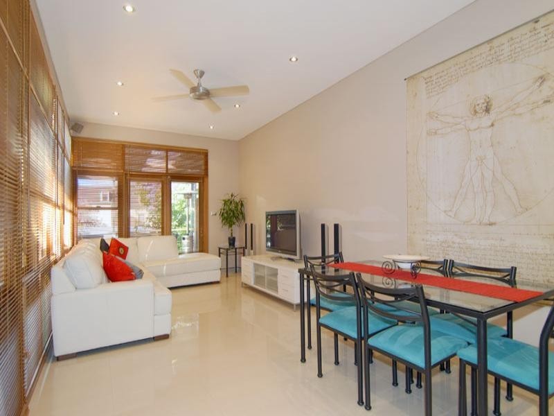 49a Derwent Street, Glebe NSW 2037