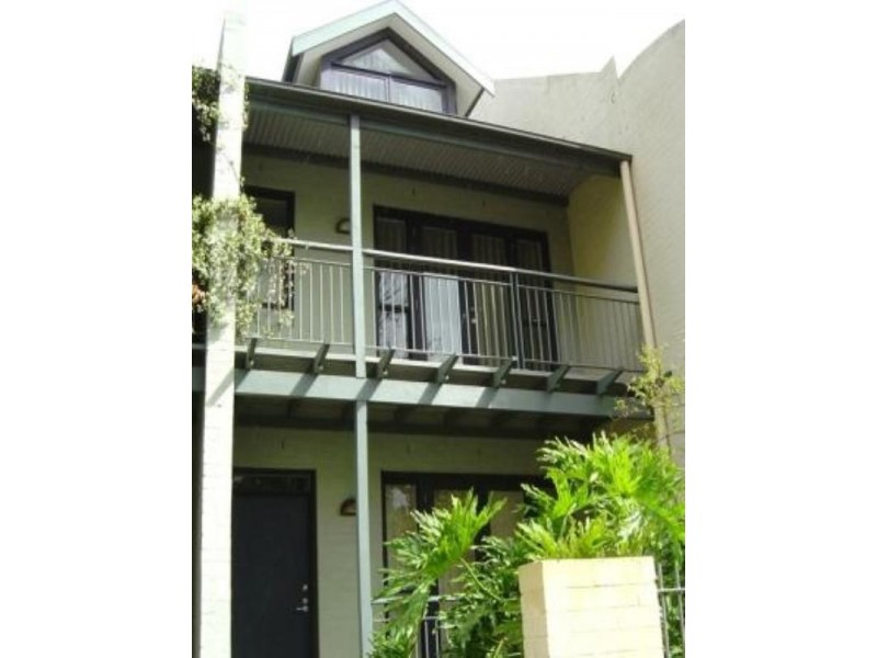 96/11 WIGRAM Lane, Glebe NSW 2037