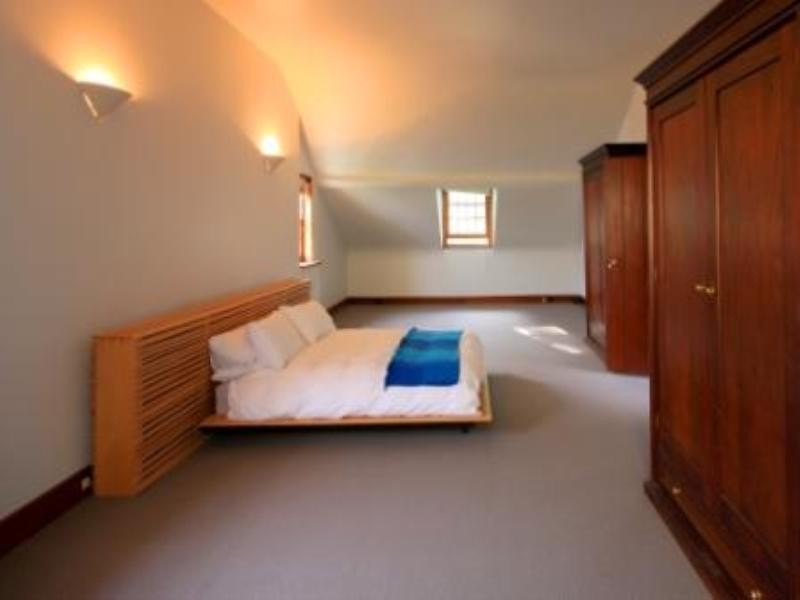 24B FERRY Road, Glebe NSW 2037