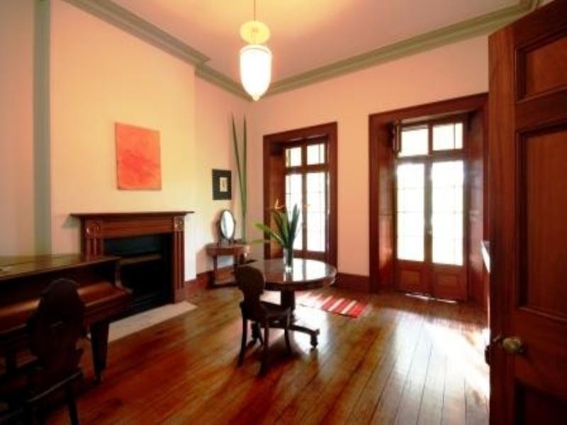 24B FERRY Road, Glebe NSW 2037