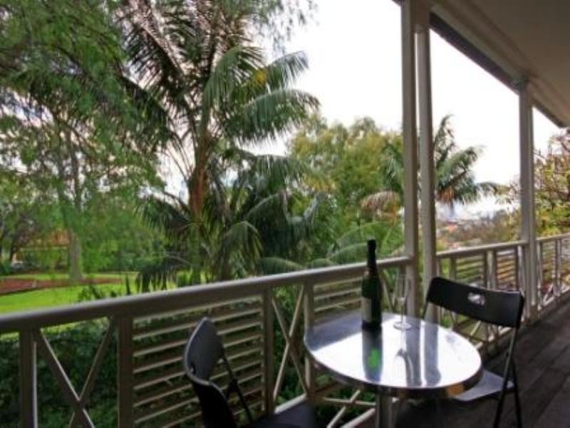 24B FERRY Road, Glebe NSW 2037