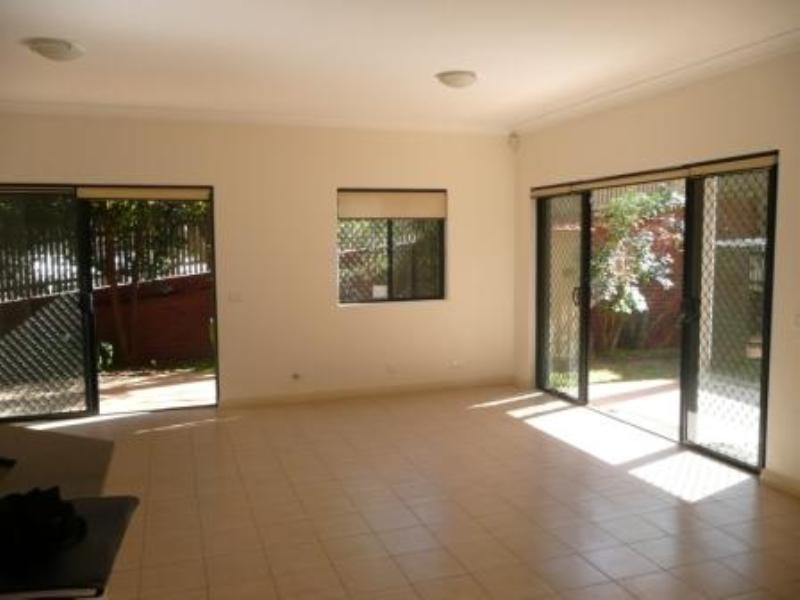 1/211A Wigram Road, Glebe NSW 2037