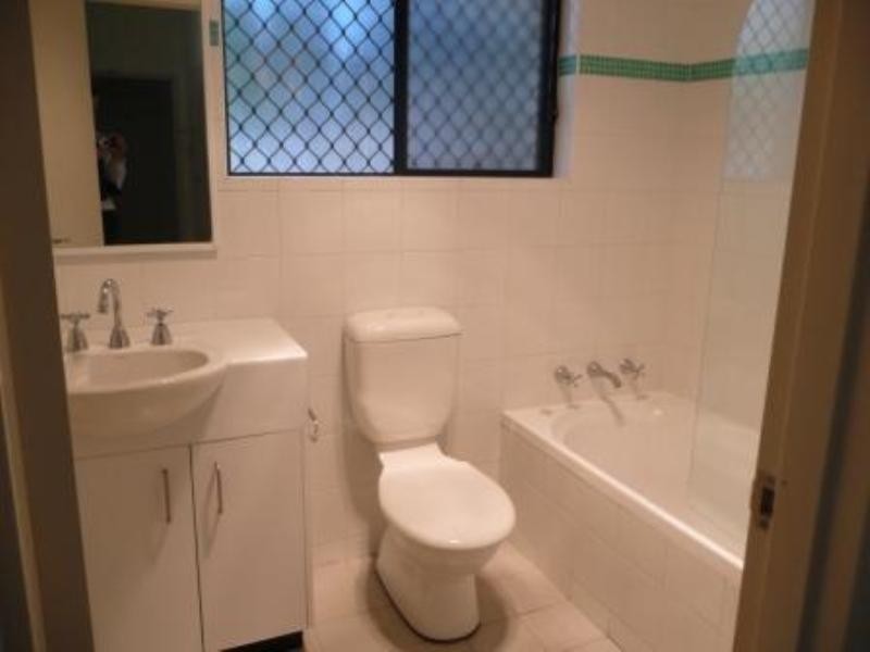 1/211A Wigram Road, Glebe NSW 2037