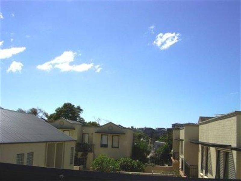 2/139 Trafalgar Street, Annandale NSW 2038