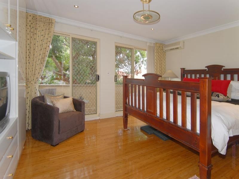 9 Orchard Road, Chatswood NSW 2067