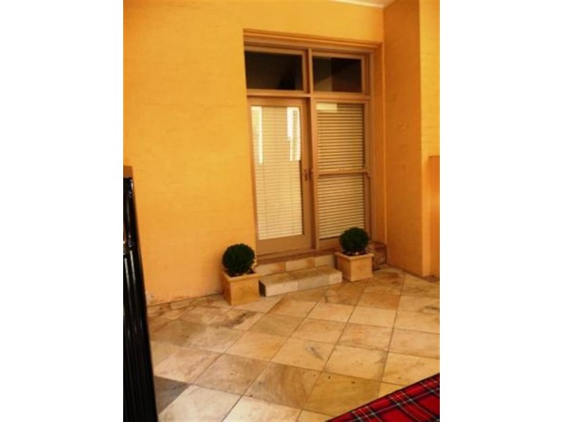 4/13-21 ABERCROMBIE Street, Chippendale NSW 2008