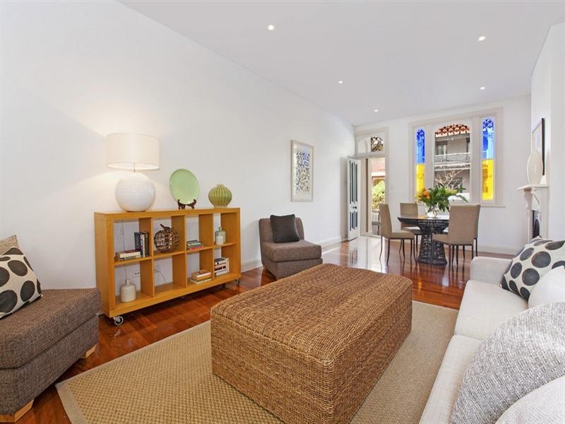 102 Wigram Road, Forest Lodge NSW 2037