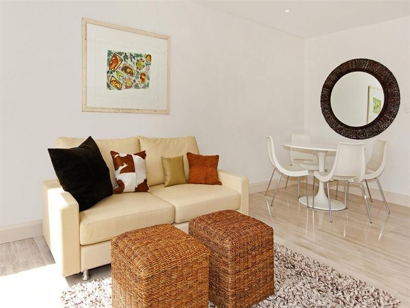 102 Wigram Road, Forest Lodge NSW 2037