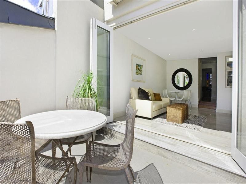 102 Wigram Road, Forest Lodge NSW 2037