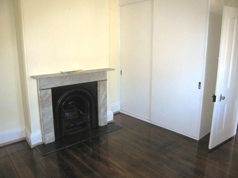 14 UPPER Road, Forest Lodge NSW 2037